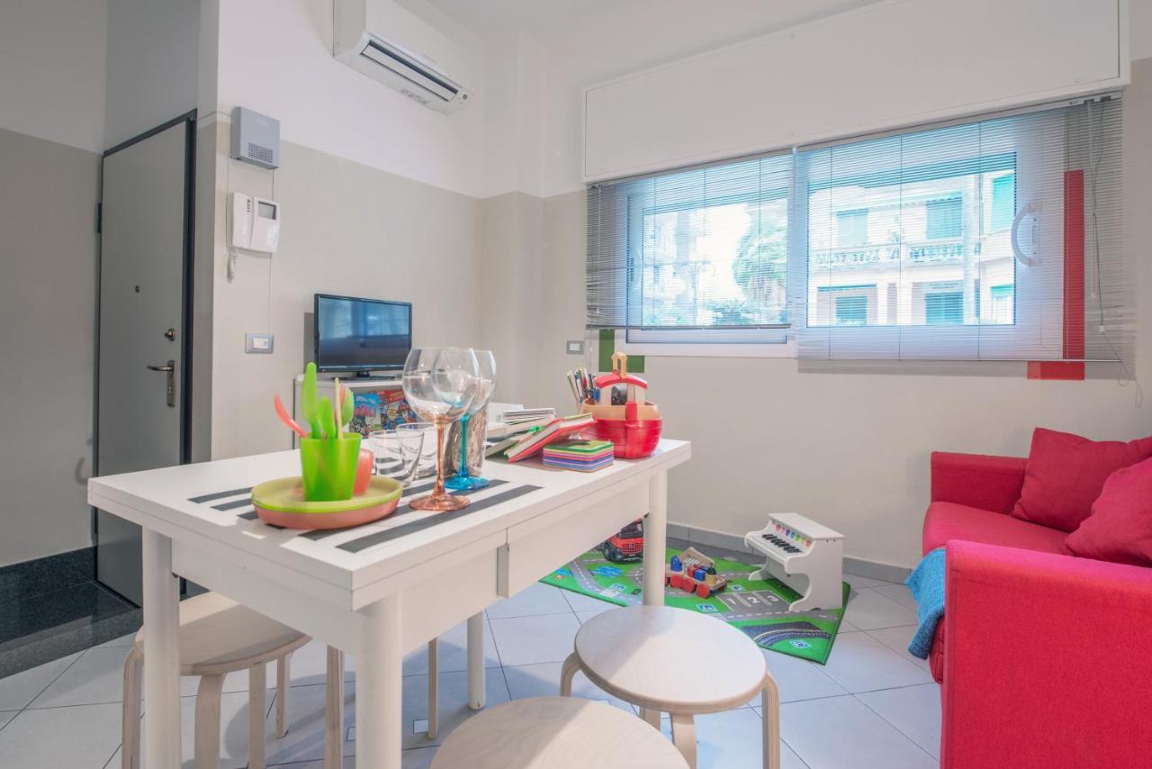 Babyaccommodation Family Sea & Box Pietra Ligure Exterior foto